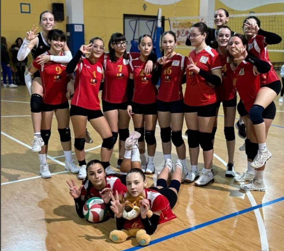 UNDER 16 CSI VOLLEY