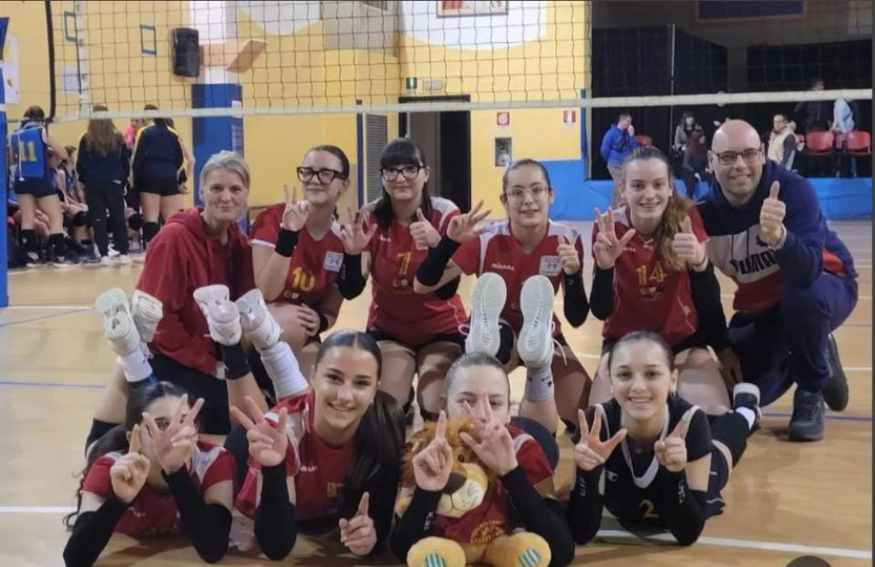 UNDER 16 CSI VOLLEY